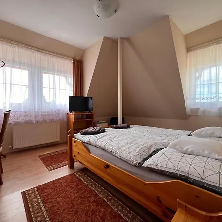 Ubytování v soukromí Nyugati Varo Szallashely *