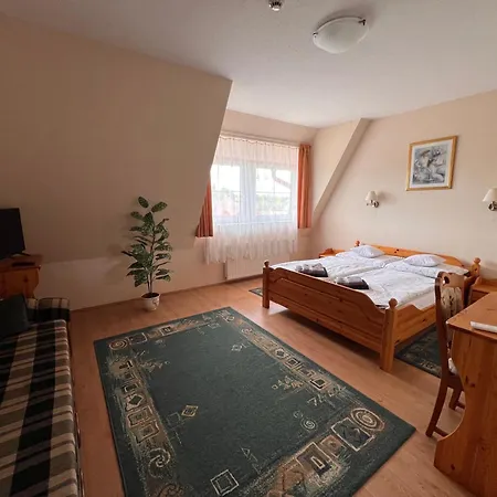 Ubytování v soukromí Nyugati Varo Szallashely *