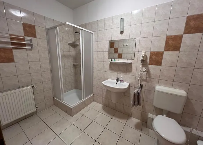 منزل للإقامة Nyugati Varo Szallashely Pacsa